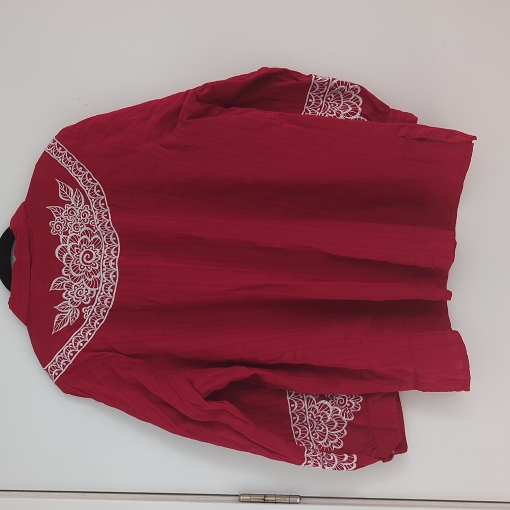 Bob Mackie 100% Cotton Red With White Details Button Down Collared Shirt Size 3X - Picture 6 of 8